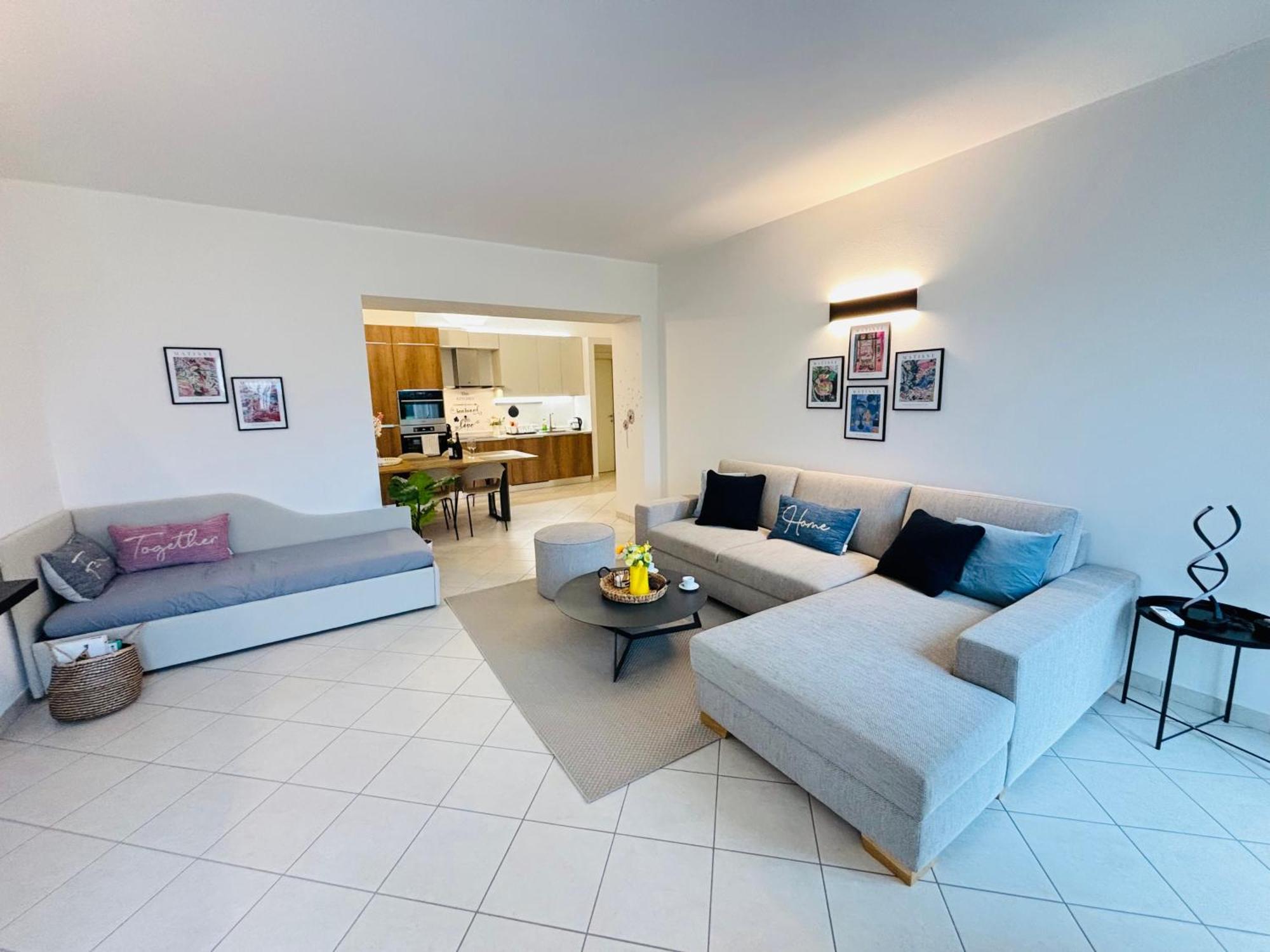 לנו Lago Villa Zen - Apartment With Jacuzzi, Panoramic Views מראה חיצוני תמונה